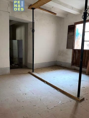 6 soveværelse Byhus til salg i Agullent - € 40.000 (Ref: 7004220)