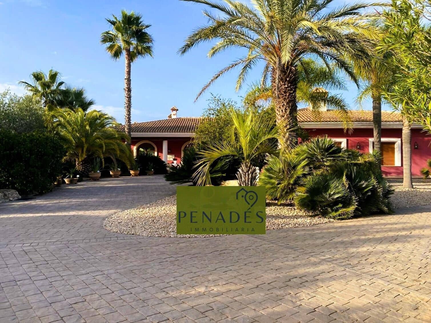 4 soveværelse Villa til salg i Ontinyent med garage - € 490.000 (Ref: 8675887)