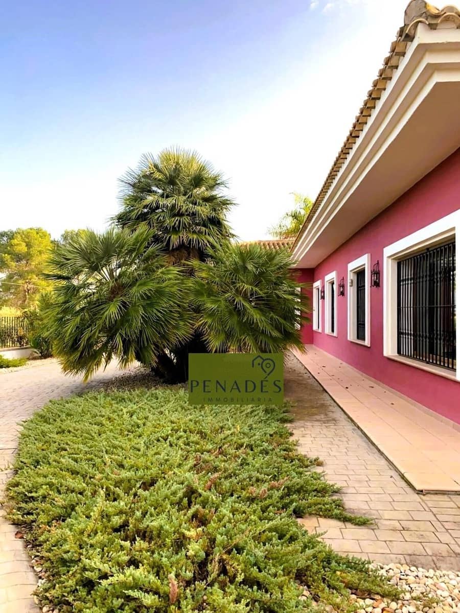 4 soveværelse Villa til salg i Ontinyent med garage - € 490.000 (Ref: 8675887)