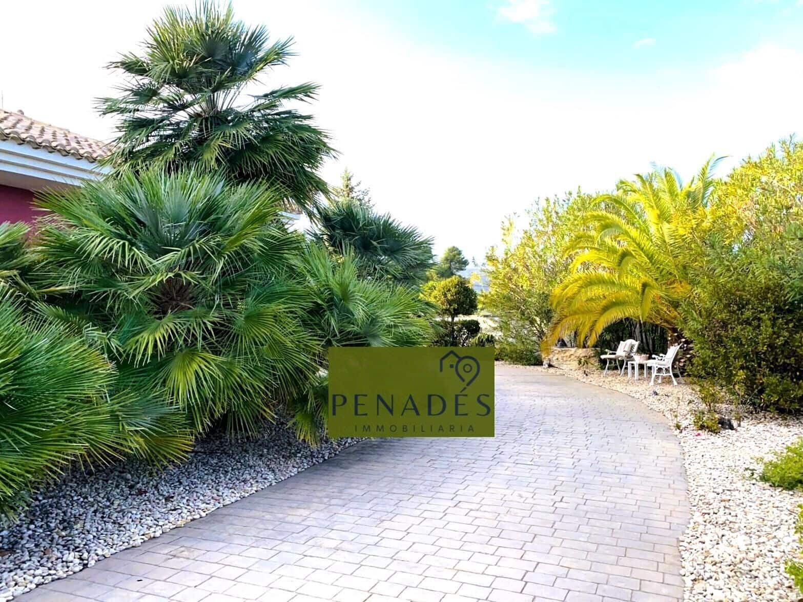 4 soveværelse Villa til salg i Ontinyent med garage - € 490.000 (Ref: 8675887)