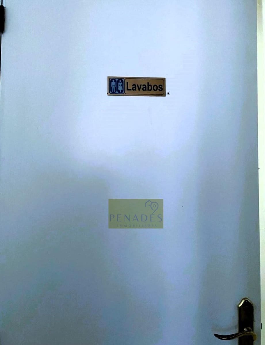 Commercial for sale in Ontinyent - € 120,000 (Ref: 8698205)