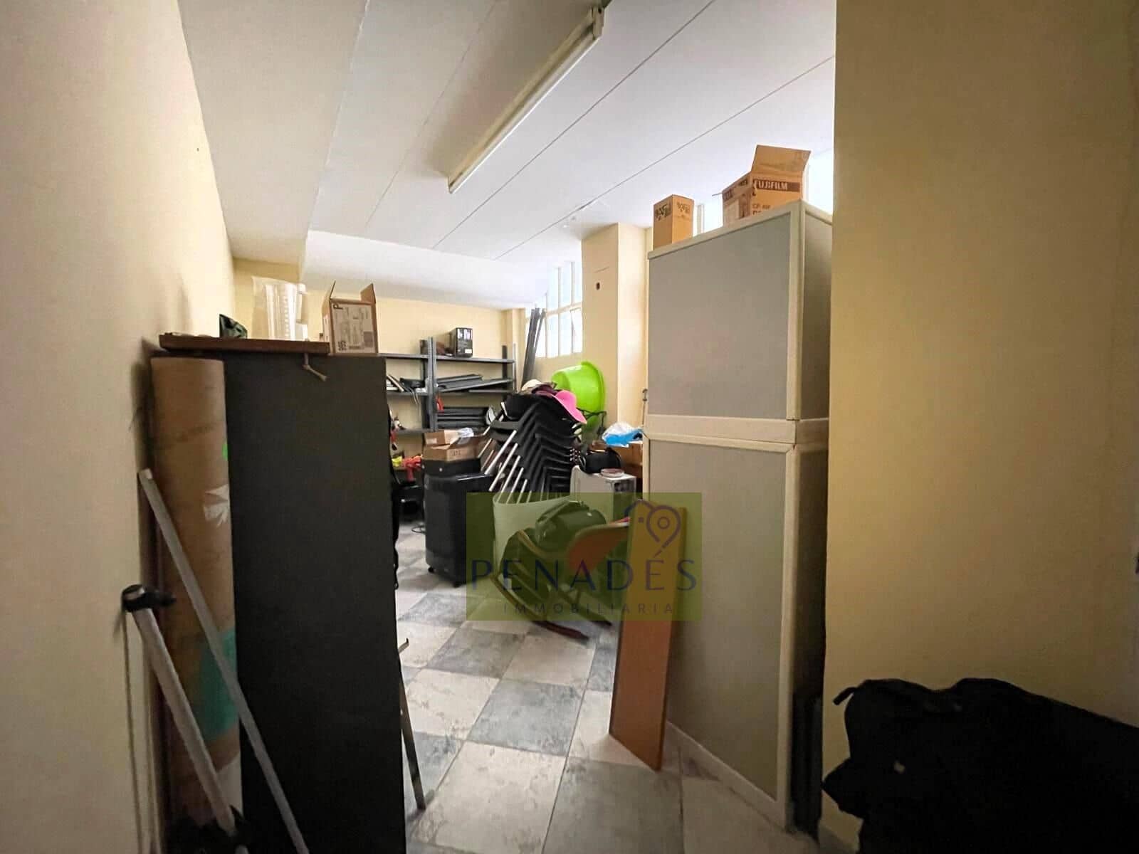 Commercial for sale in Ontinyent - € 120,000 (Ref: 8698205)