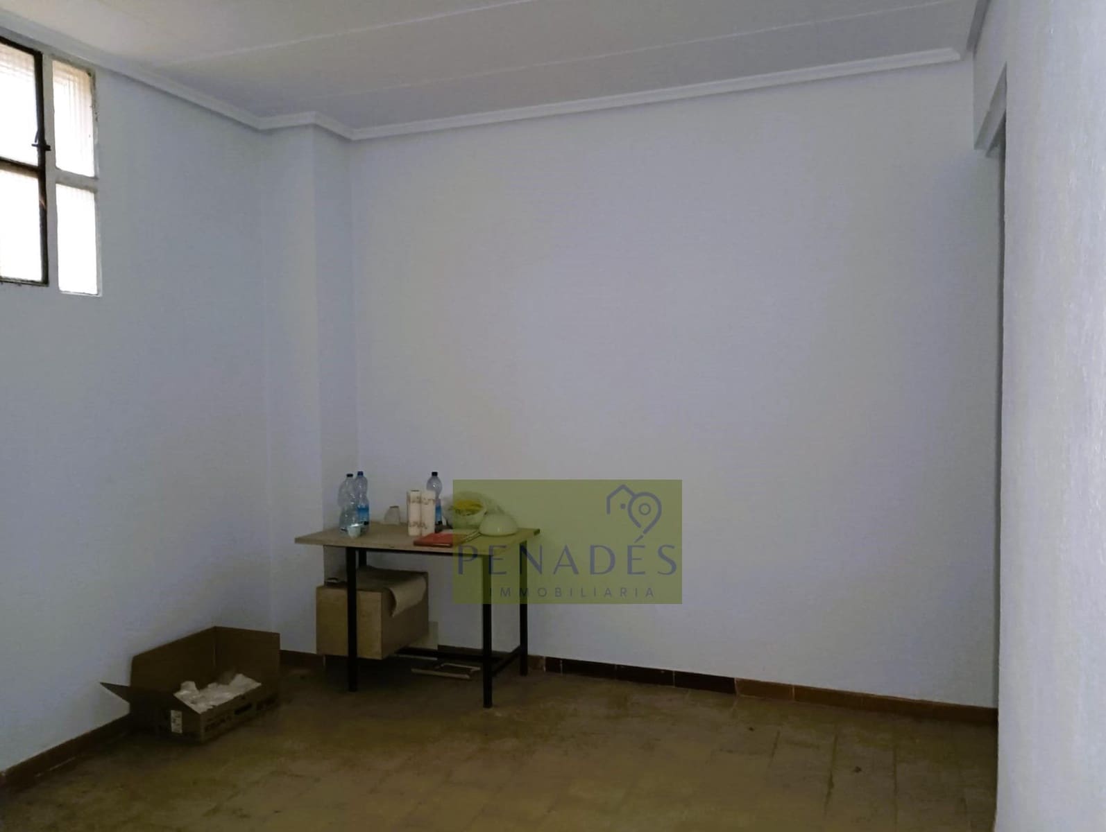 Erhverv til leje i Ontinyent - € 400 (Ref: 8836692)