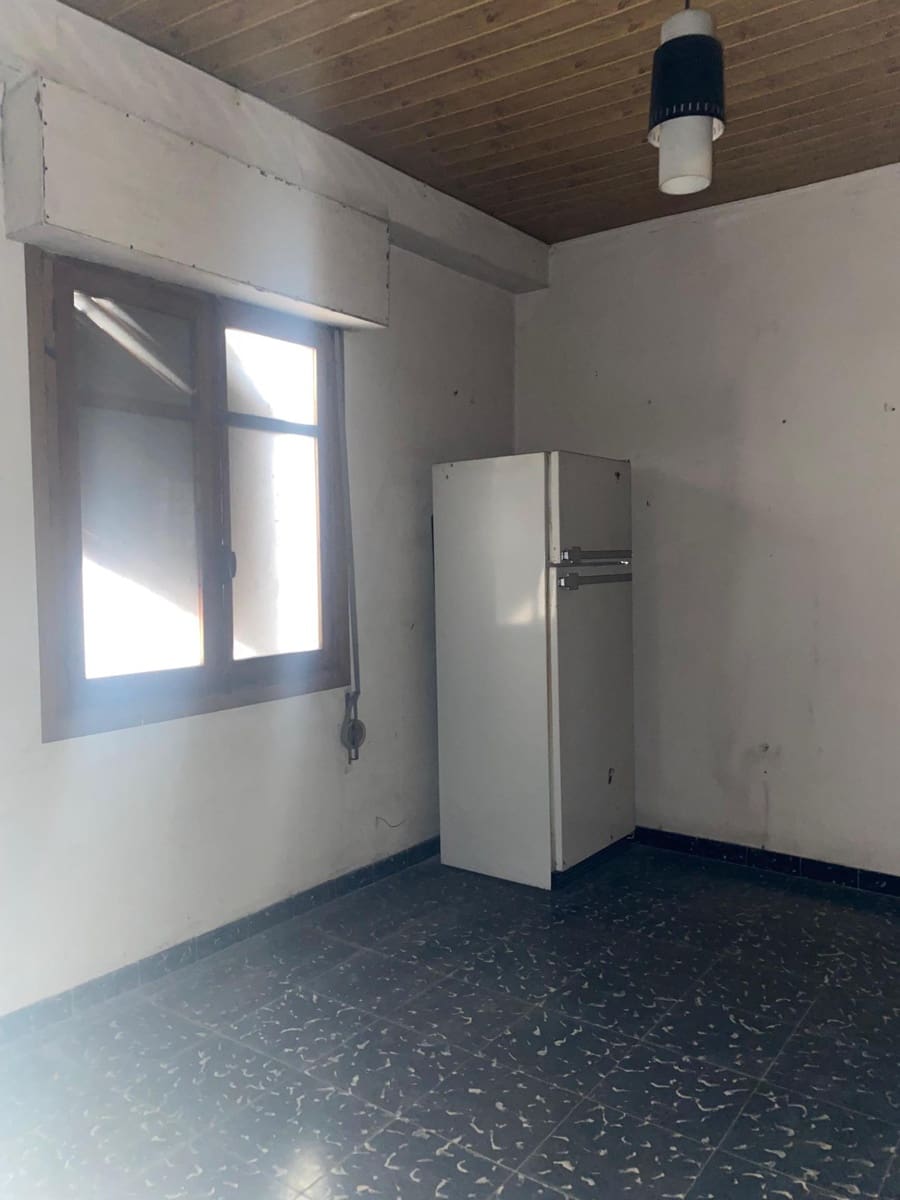 6 bedroom Townhouse for sale in Ontinyent - € 125,000 (Ref: 8836693)