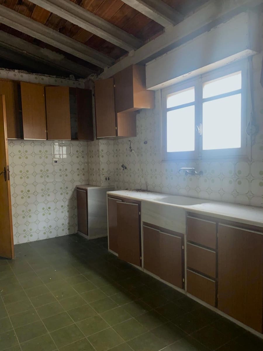 6 bedroom Townhouse for sale in Ontinyent - € 125,000 (Ref: 8836693)