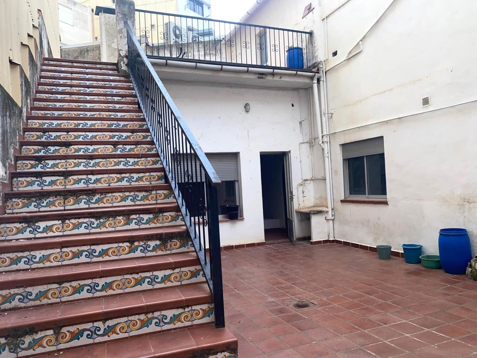 6 bedroom Townhouse for sale in Ontinyent - € 125,000 (Ref: 8836693)