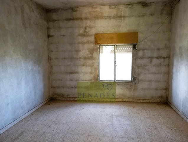 2 soveværelse Villa til salg i Ontinyent - € 80.000 (Ref: 8867378)