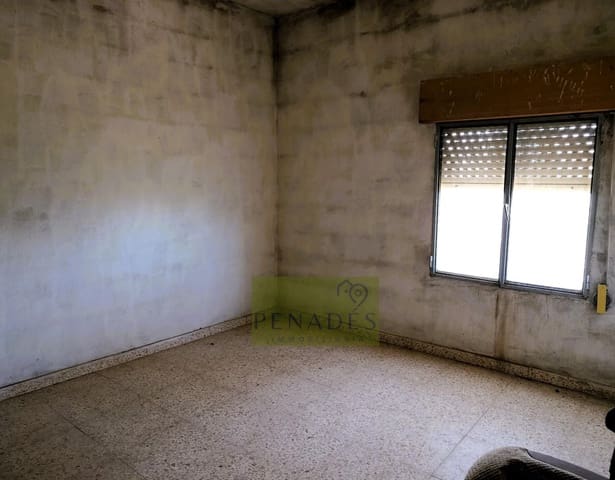 2 soveværelse Villa til salg i Ontinyent - € 80.000 (Ref: 8867378)