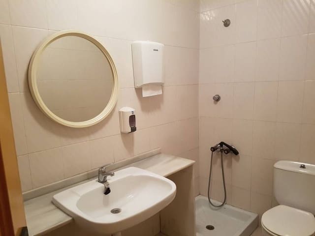 Commercial for sale in Ontinyent - € 135,000 (Ref: 8867379)