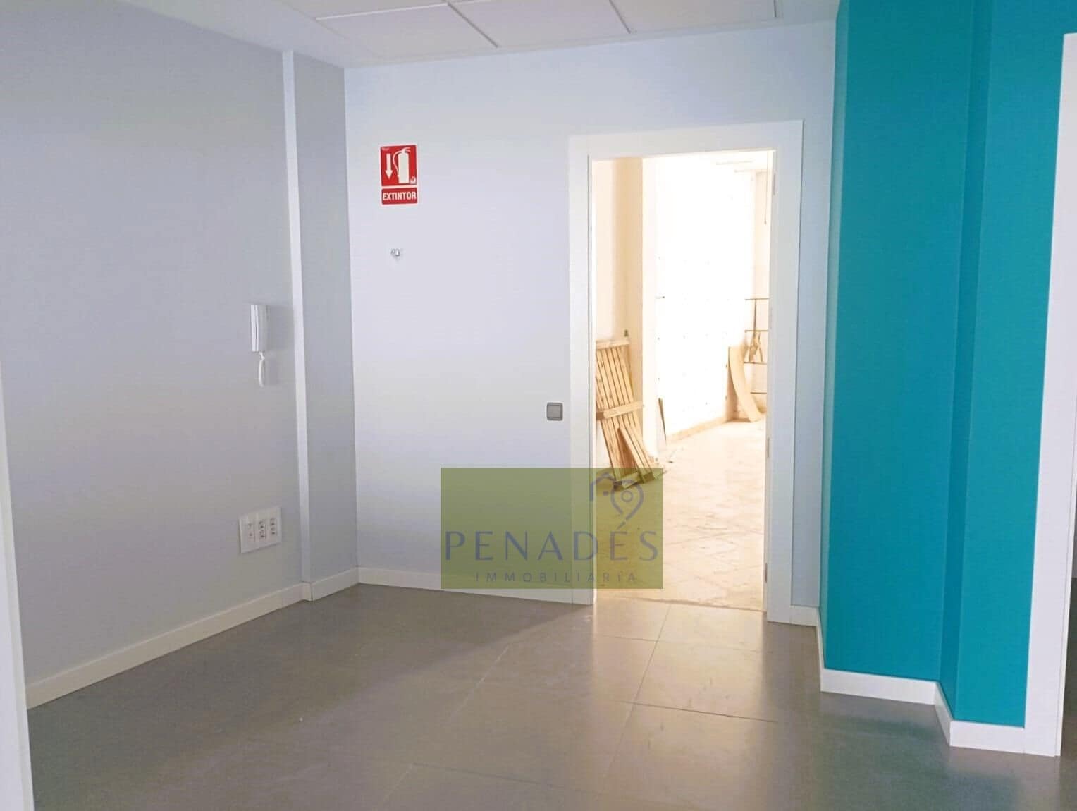 Erhverv til leje i Ontinyent - € 850 (Ref: 8918064)