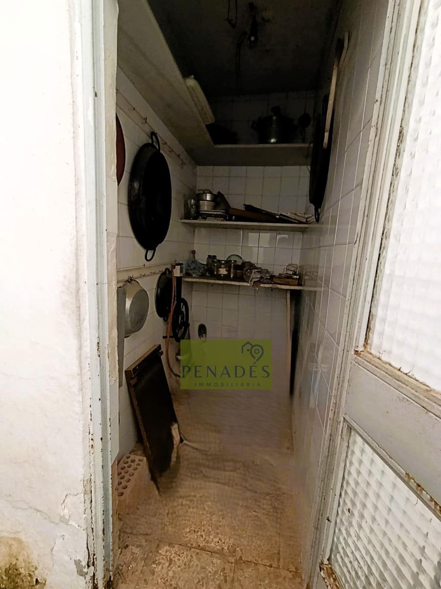 4 soveværelse Lejlighed til salg i Ontinyent - € 69.900 (Ref: 8935032)