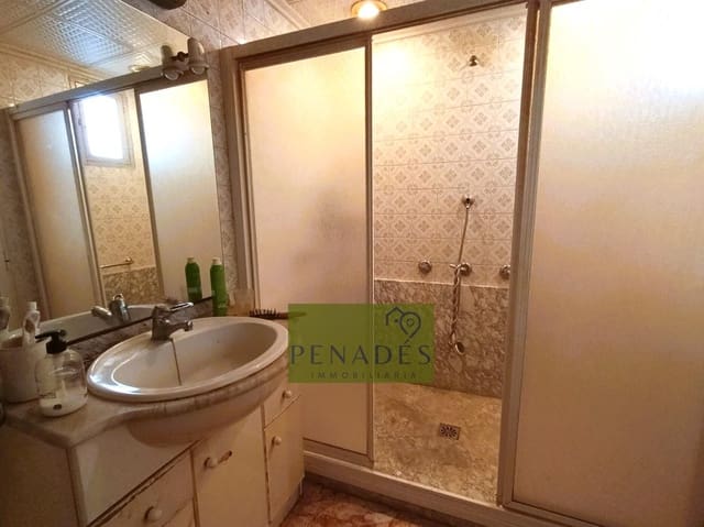 4 slaapkamer Appartement te koop in Ontinyent - € 69.900 (Ref: 8935032)