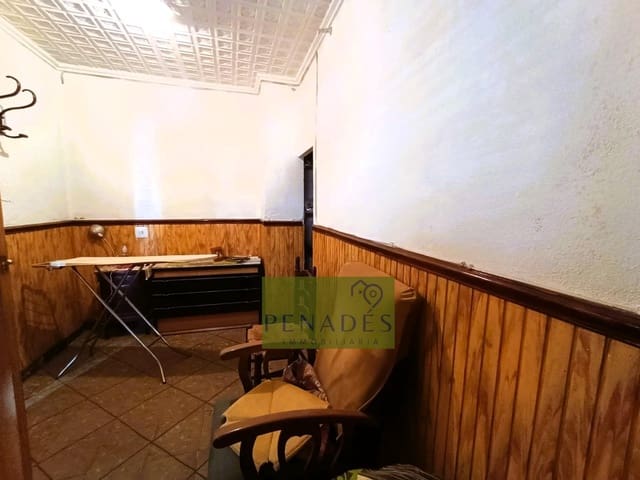 4 slaapkamer Appartement te koop in Ontinyent - € 69.900 (Ref: 8935032)
