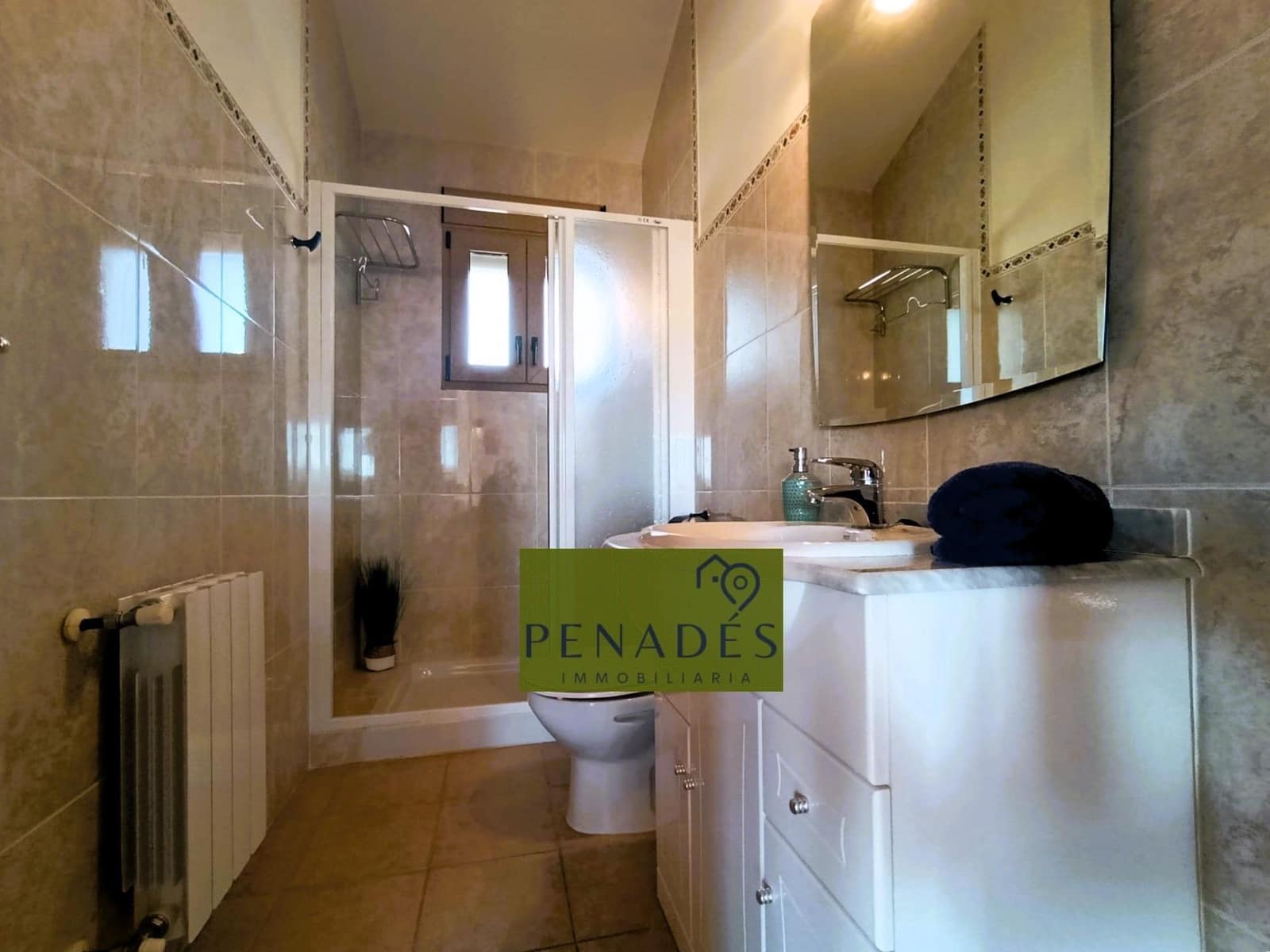 4 sypialnia Willa na sprzedaż w Ontinyent z basenem garażem - 690 000 € (Ref: 9020760)