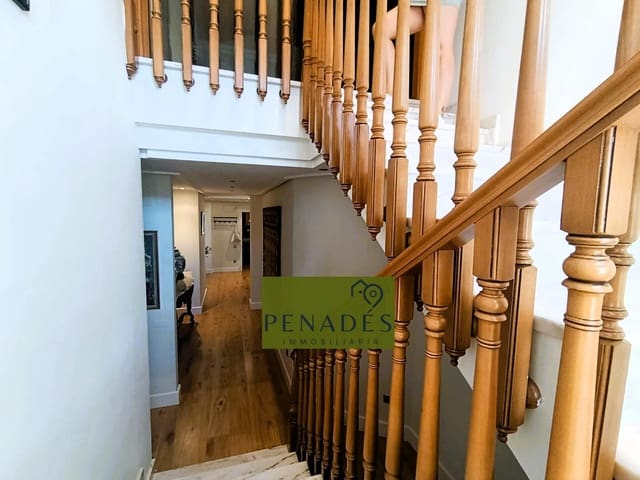 4 sypialnia Willa na sprzedaż w Ontinyent z basenem garażem - 690 000 € (Ref: 9020760)