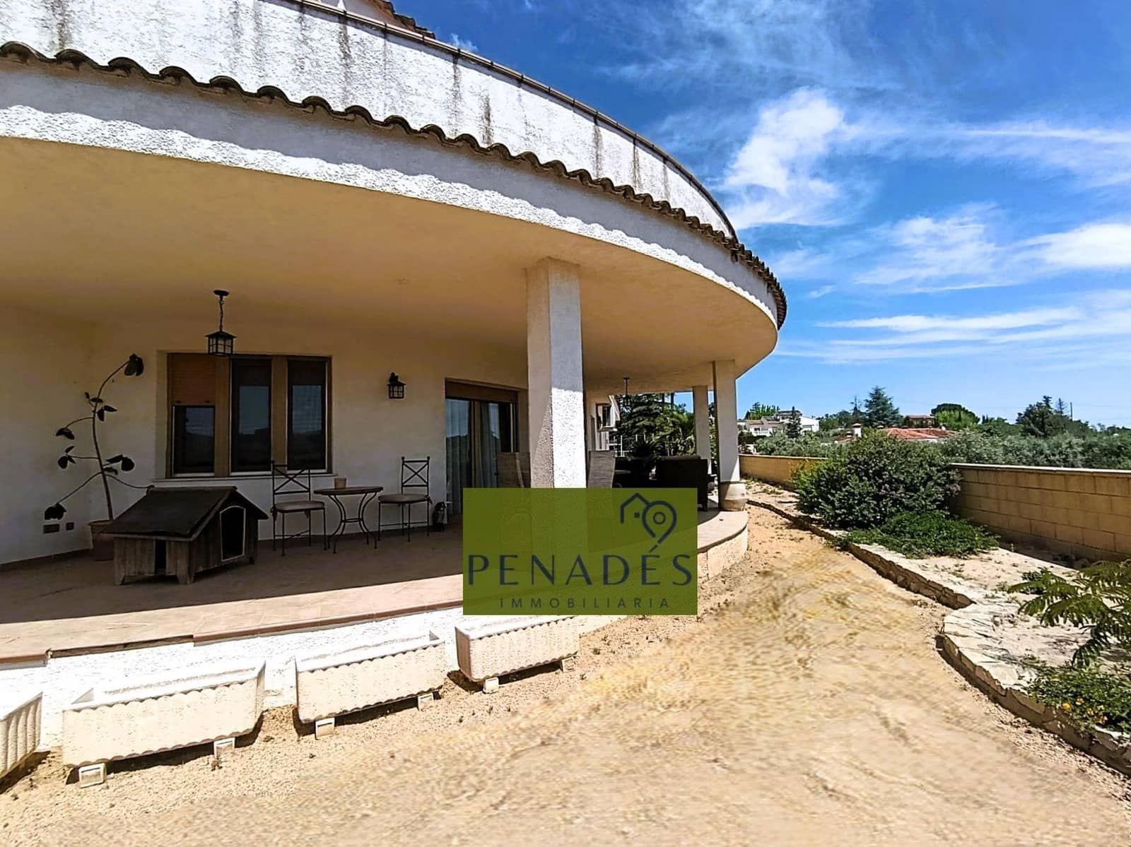 4 sypialnia Willa na sprzedaż w Ontinyent z basenem garażem - 690 000 € (Ref: 9020760)