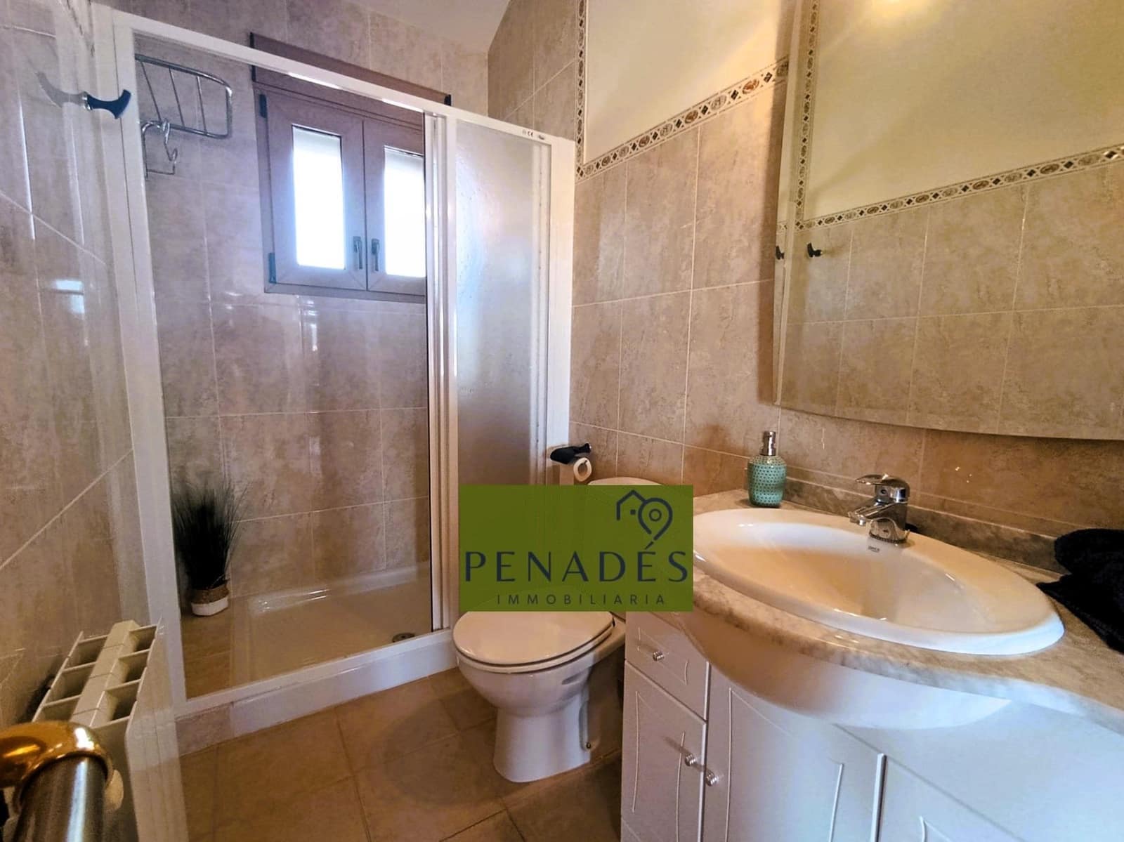 4 sypialnia Willa na sprzedaż w Ontinyent z basenem garażem - 690 000 € (Ref: 9020760)