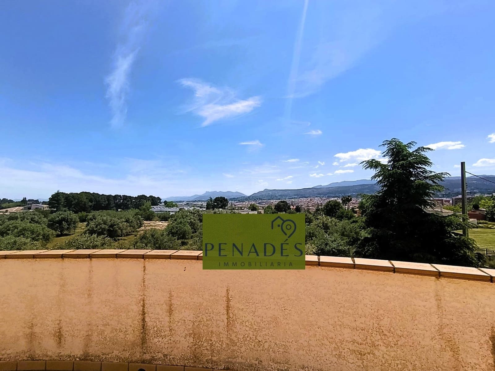 4 sypialnia Willa na sprzedaż w Ontinyent z basenem garażem - 690 000 € (Ref: 9020760)