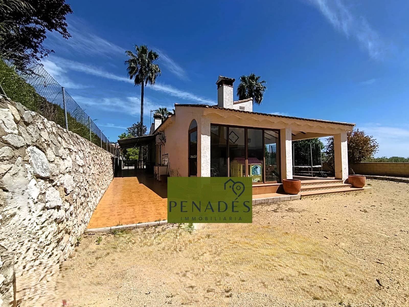 4 sypialnia Willa na sprzedaż w Ontinyent z basenem garażem - 690 000 € (Ref: 9020760)