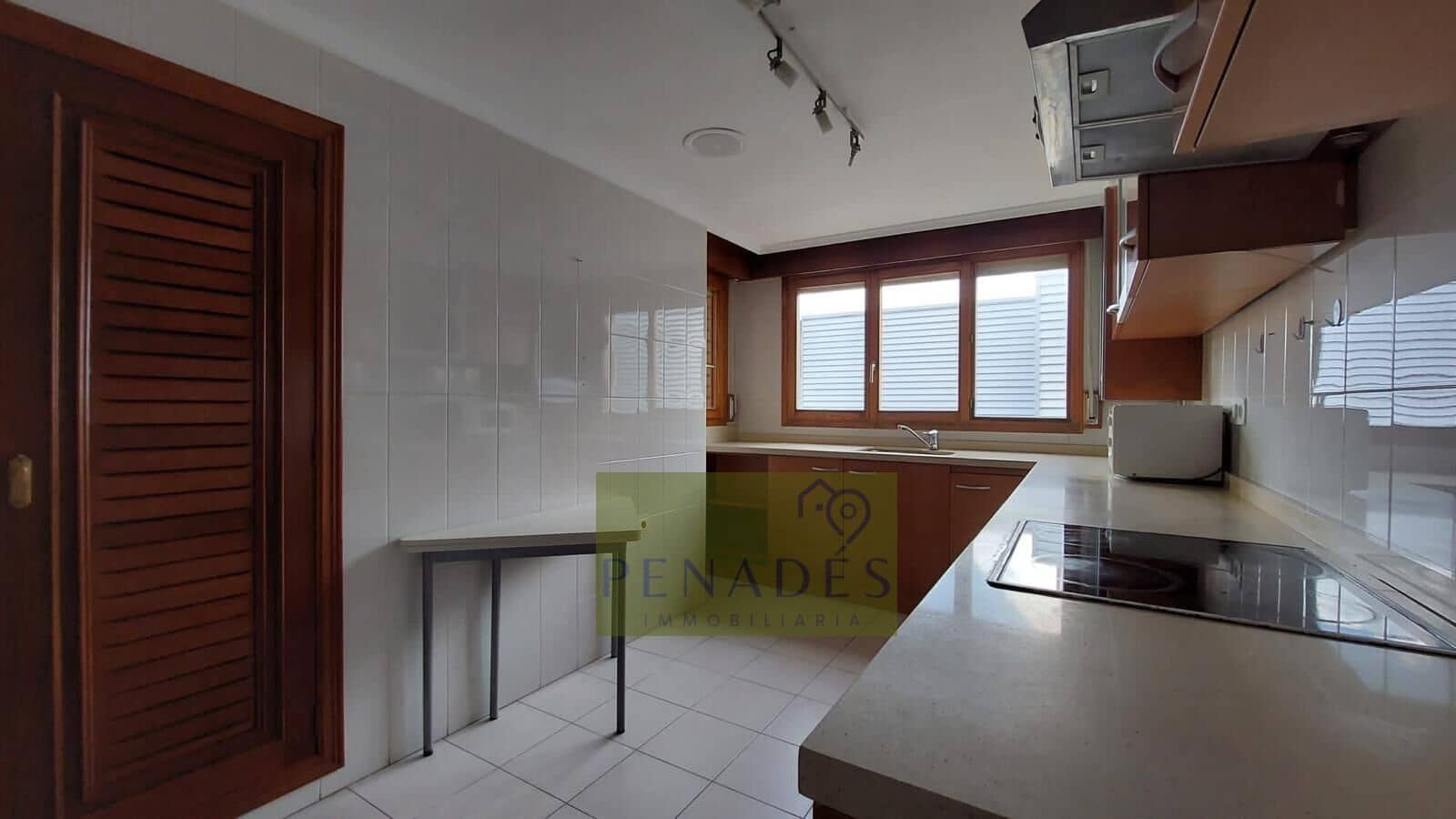 4 chambre Appartement à vendre à Ontinyent avec garage - 150 000 € (Ref: 9020761)