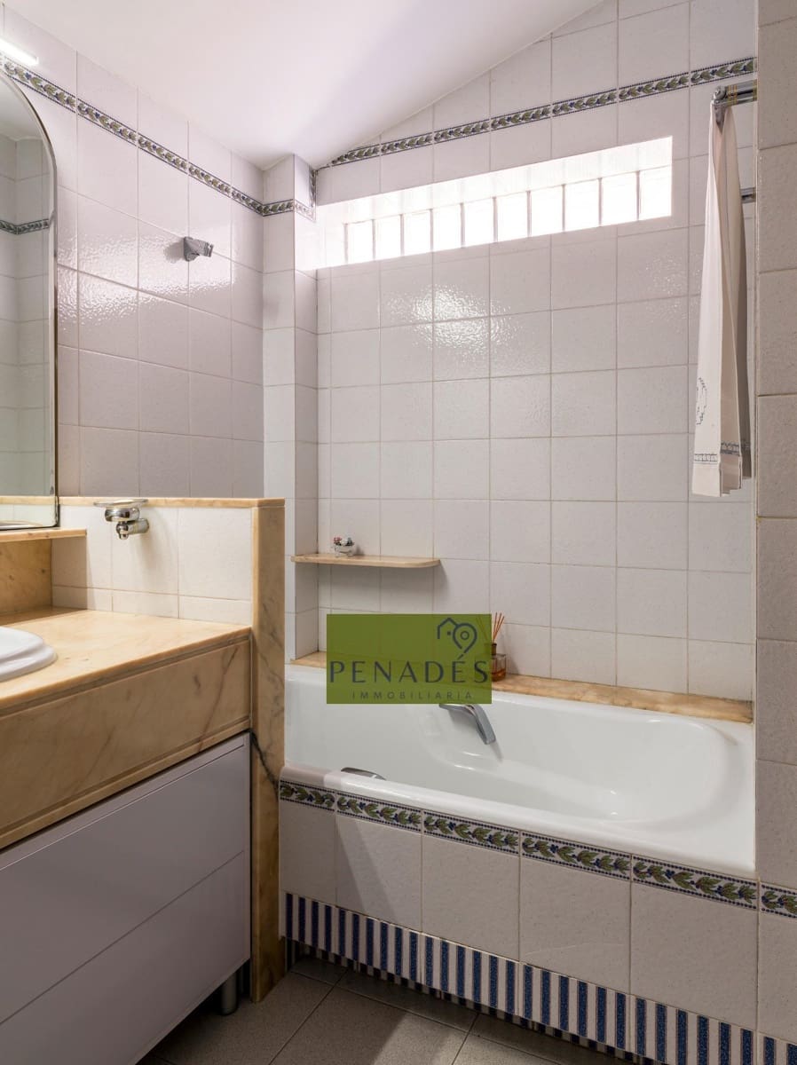 5 sypialnia Willa na sprzedaż w Ontinyent z basenem - 620 000 € (Ref: 9029795)