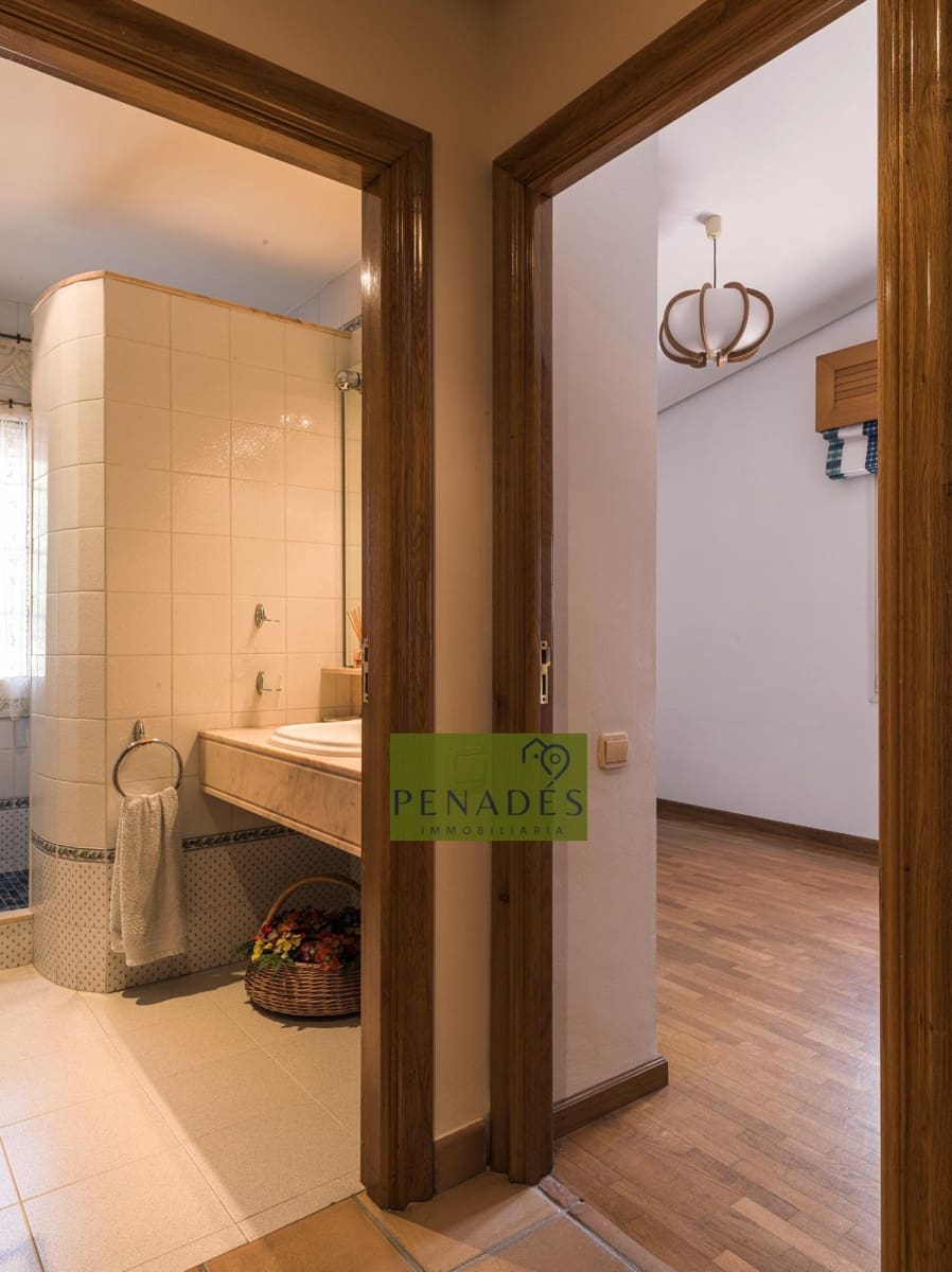 5 sypialnia Willa na sprzedaż w Ontinyent z basenem - 620 000 € (Ref: 9029795)