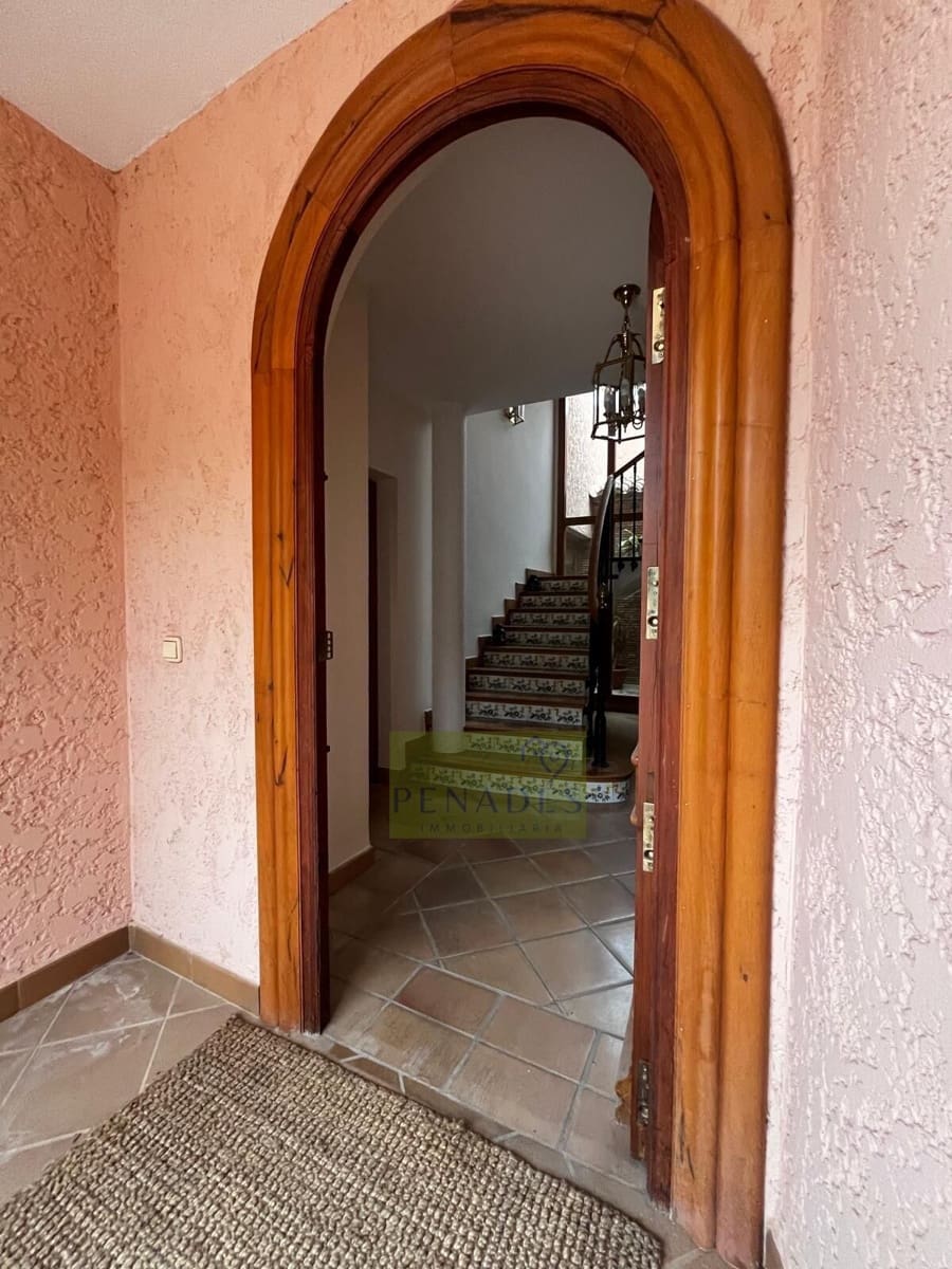 5 sypialnia Willa na sprzedaż w Ontinyent z basenem - 620 000 € (Ref: 9029795)