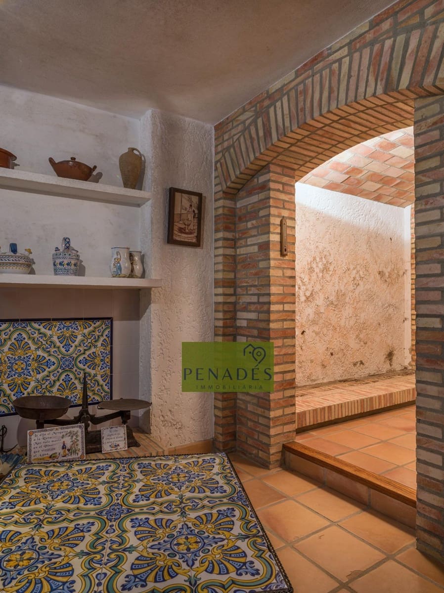 5 sypialnia Willa na sprzedaż w Ontinyent z basenem - 620 000 € (Ref: 9029795)