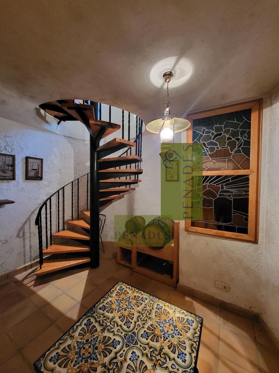 5 sypialnia Willa na sprzedaż w Ontinyent z basenem - 620 000 € (Ref: 9029795)