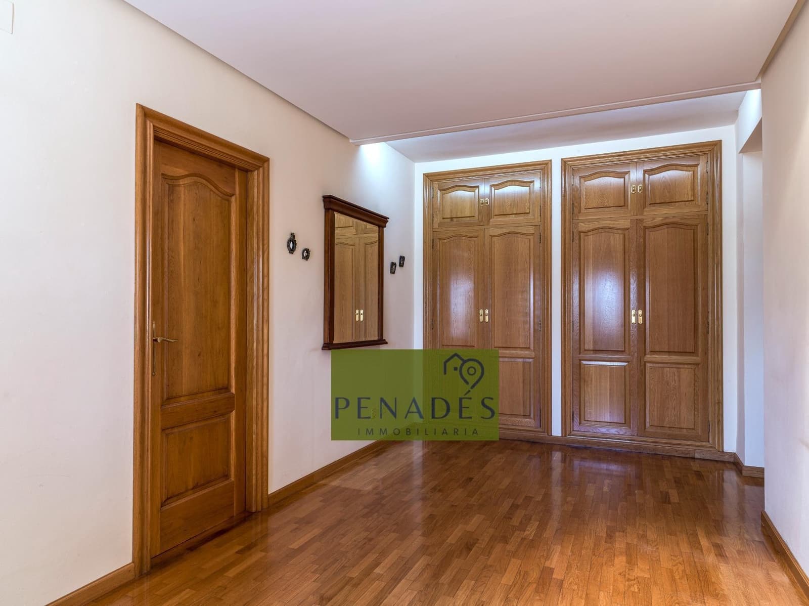 5 sypialnia Willa na sprzedaż w Ontinyent z basenem - 620 000 € (Ref: 9029795)