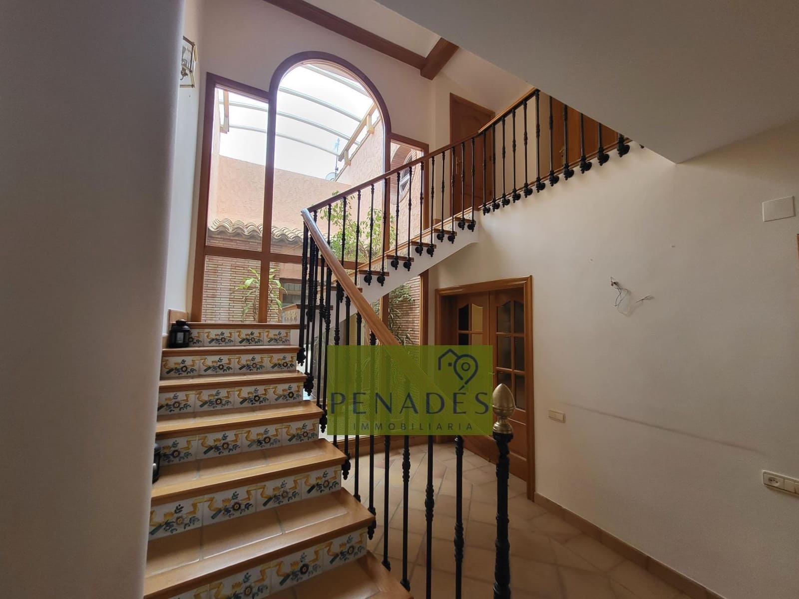 5 sypialnia Willa na sprzedaż w Ontinyent z basenem - 620 000 € (Ref: 9029795)