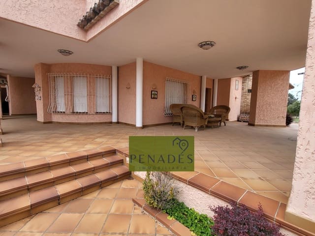 5 sypialnia Willa na sprzedaż w Ontinyent z basenem - 620 000 € (Ref: 9029795)