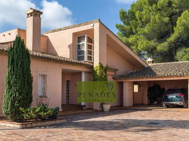 5 sypialnia Willa na sprzedaż w Ontinyent z basenem - 620 000 € (Ref: 9029795)