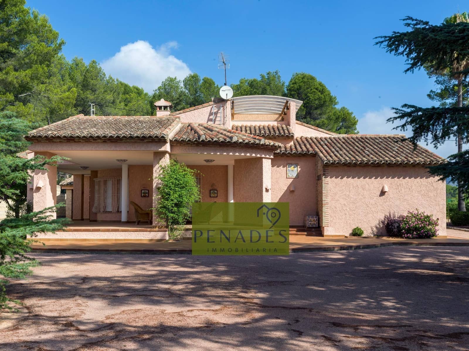 5 sypialnia Willa na sprzedaż w Ontinyent z basenem - 620 000 € (Ref: 9029795)