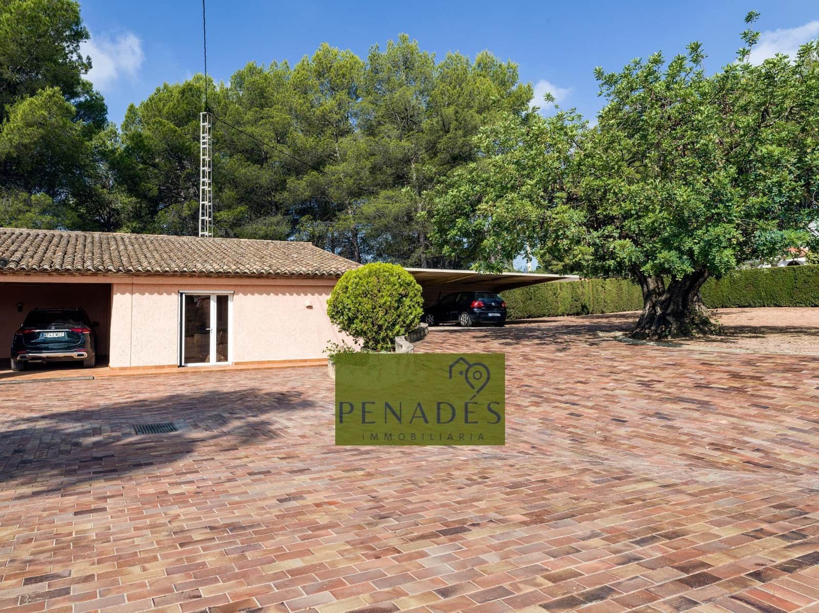 5 sypialnia Willa na sprzedaż w Ontinyent z basenem - 620 000 € (Ref: 9029795)