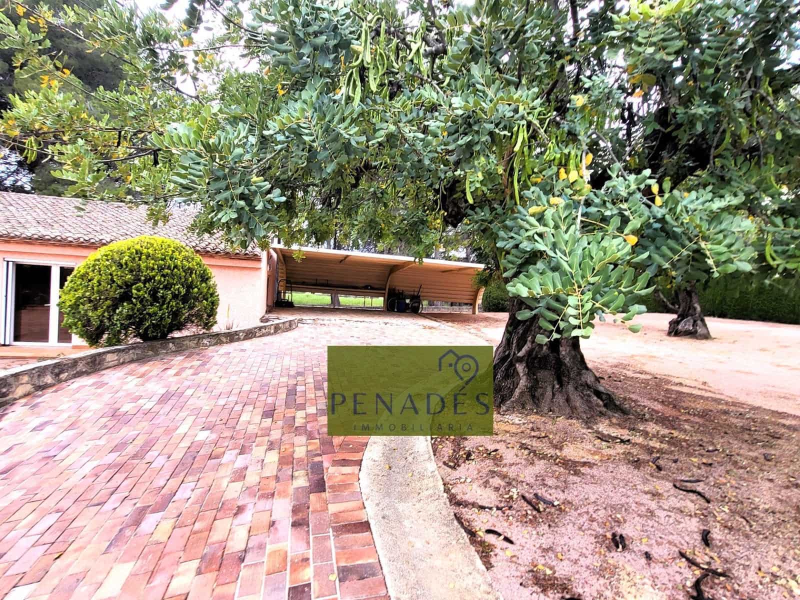 5 sypialnia Willa na sprzedaż w Ontinyent z basenem - 620 000 € (Ref: 9029795)