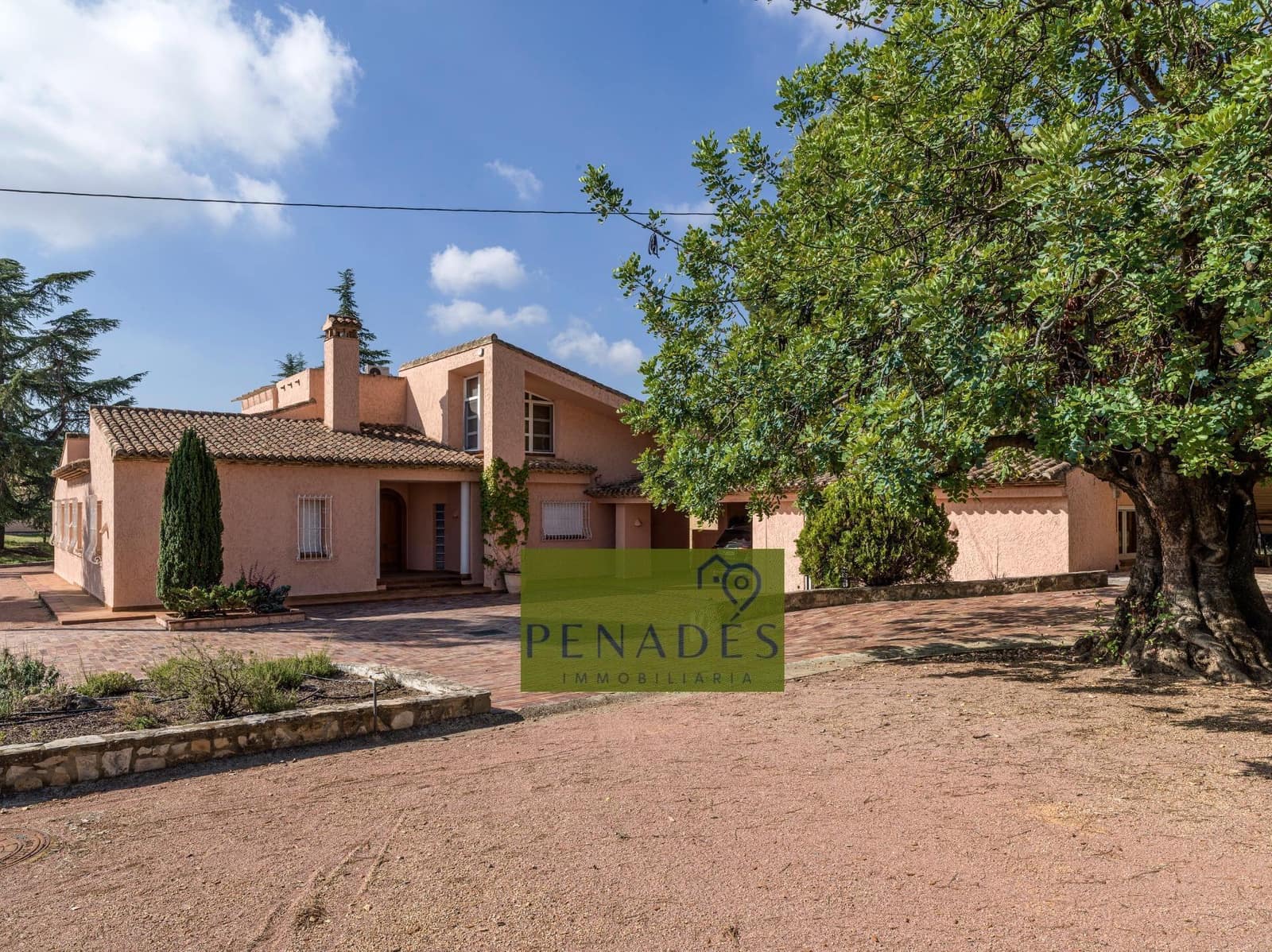 5 sypialnia Willa na sprzedaż w Ontinyent z basenem - 620 000 € (Ref: 9029795)