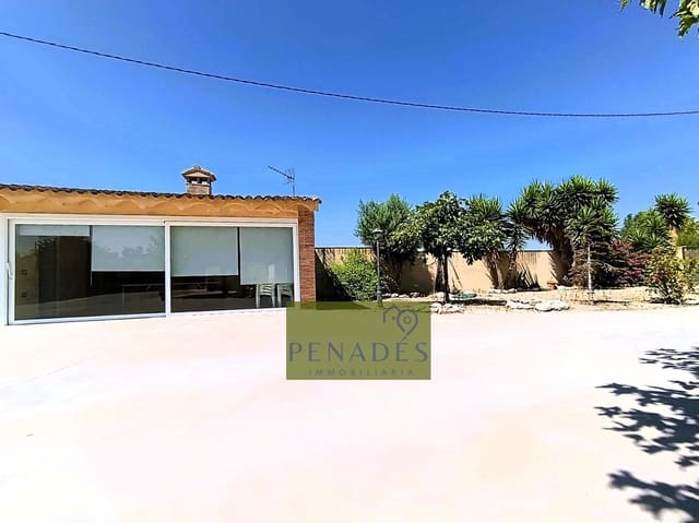 3 makuuhuone Huvila myytävänä paikassa Ontinyent mukana 
autotalli - 370 000 € (Ref: 9116316)