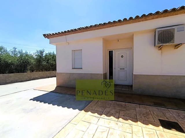 3 makuuhuone Huvila myytävänä paikassa Ontinyent mukana 
autotalli - 370 000 € (Ref: 9116316)