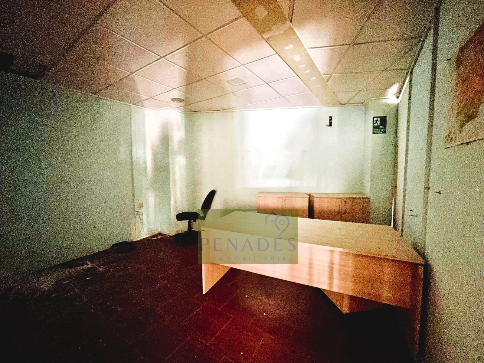 Erhverv til salg i Ontinyent - € 150.000 (Ref: 9118924)