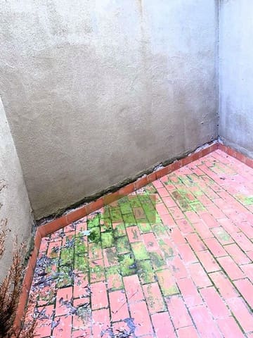 Commercial for sale in Ontinyent - € 122,000 (Ref: 9118925)