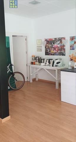 Commercial for sale in Ontinyent - € 69,000 (Ref: 9118927)