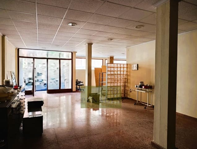 Kaupallinen myytävänä paikassa Ontinyent - 170 000 € (Ref: 9118934)