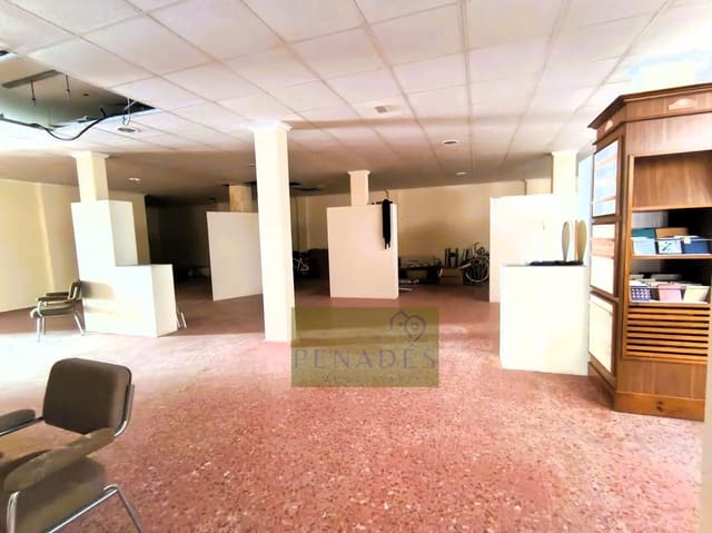 Kaupallinen myytävänä paikassa Ontinyent - 170 000 € (Ref: 9118934)