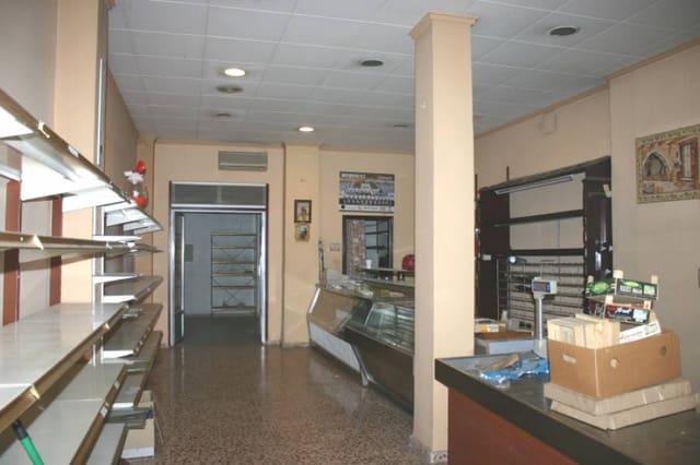 Commercial for rent in Ontinyent - € 250 (Ref: 9118936)
