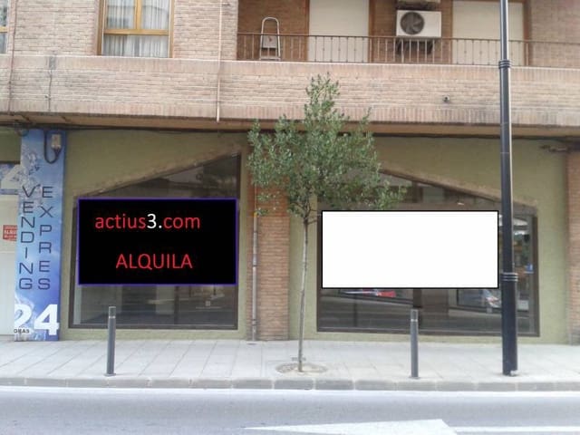 Commercial for rent in Ontinyent - € 600 (Ref: 9118938)