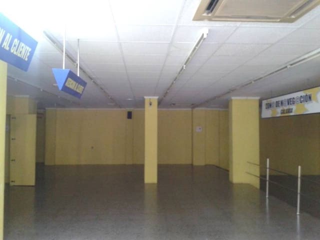 Commercial for rent in Ontinyent - € 500 (Ref: 9118940)