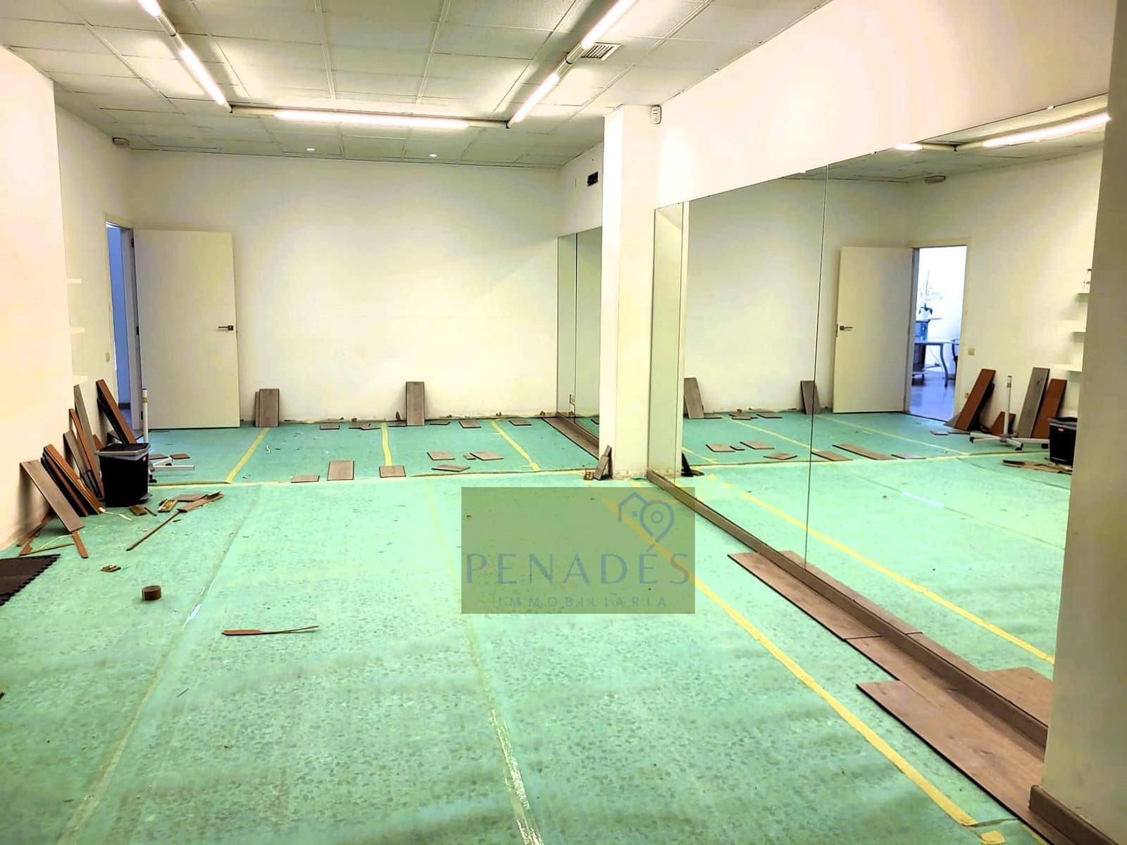 3 bedroom Commercial for sale in Ontinyent - € 125,000 (Ref: 9162438)