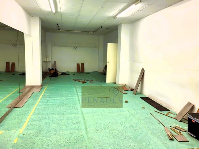 3 bedroom Commercial for sale in Ontinyent - € 125,000 (Ref: 9162438)