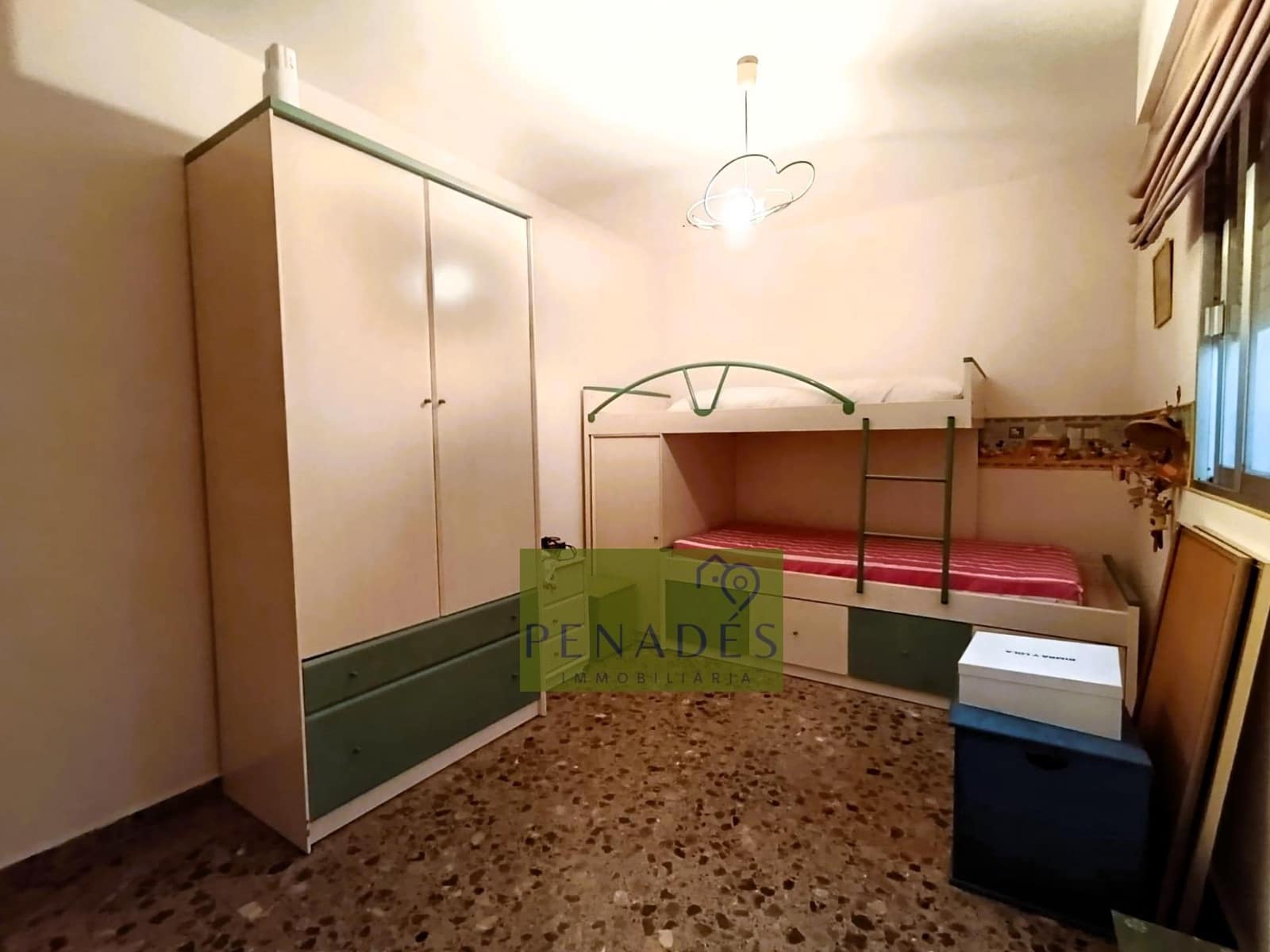 4 soveværelse Lejlighed til salg i Ontinyent med garage - € 175.000 (Ref: 9282413)